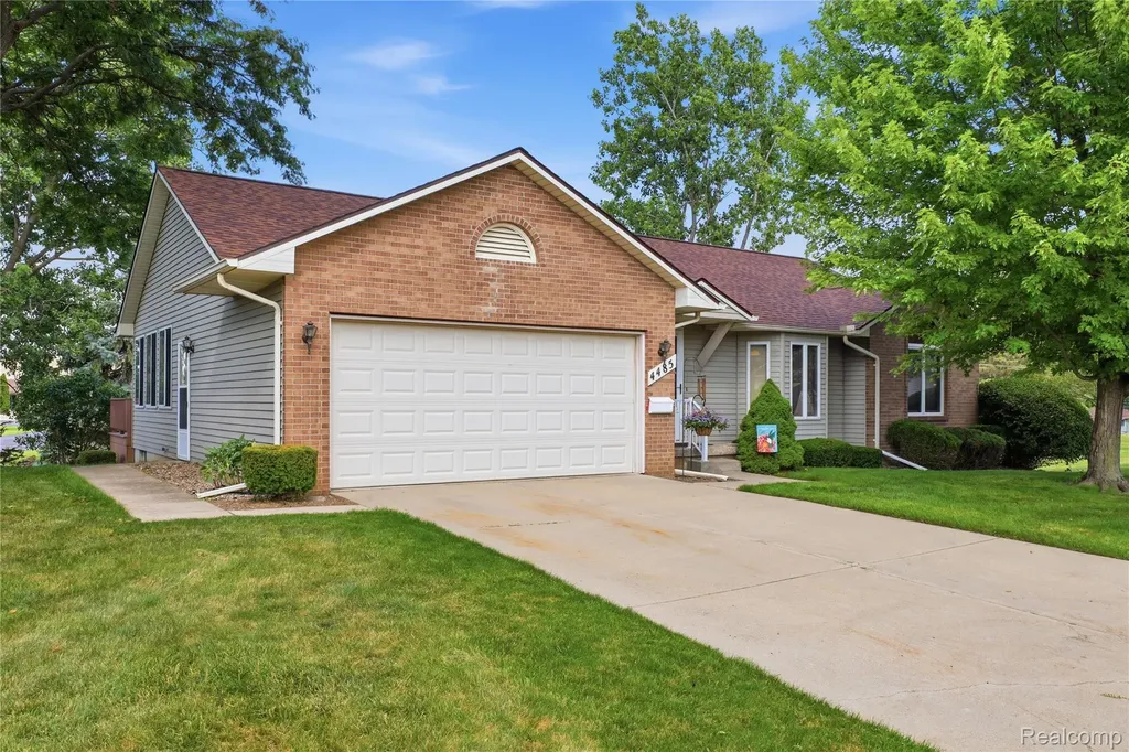 4485 Virginia Court Swartz Creek City MI 48473