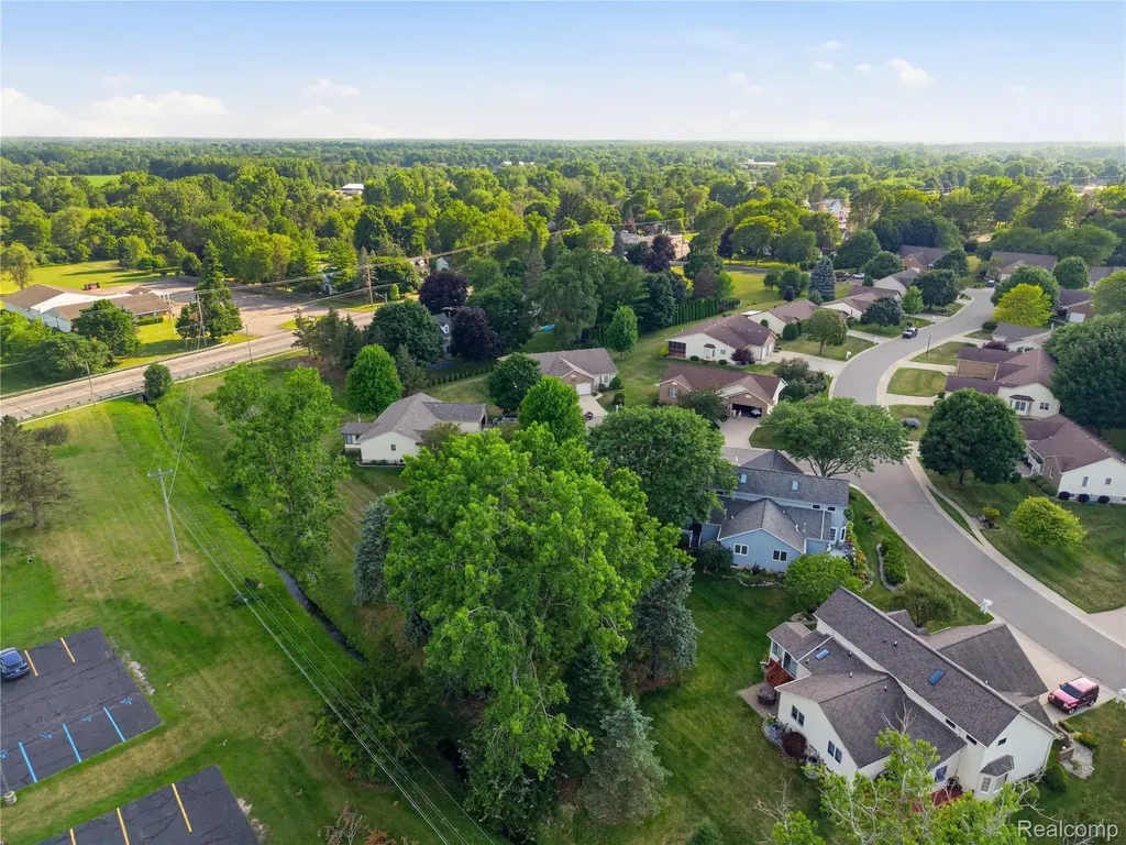 4485 Virginia Court Swartz Creek City MI 48473