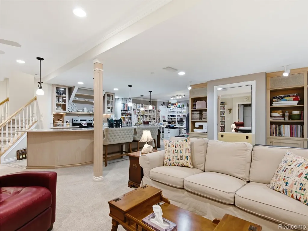 6728 Cascade Court Independence Charter Township MI 48348