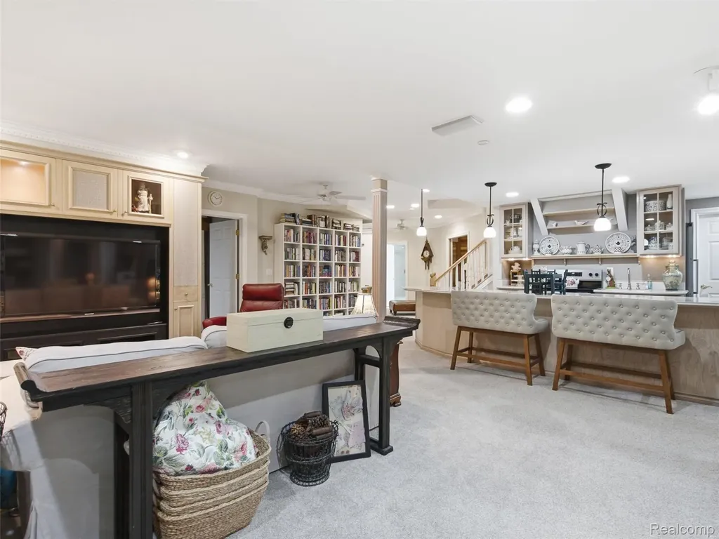6728 Cascade Court Independence Charter Township MI 48348
