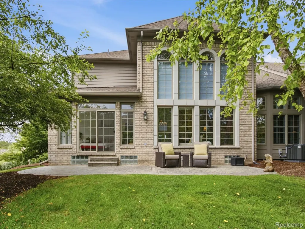 6728 Cascade Court Independence Charter Township MI 48348