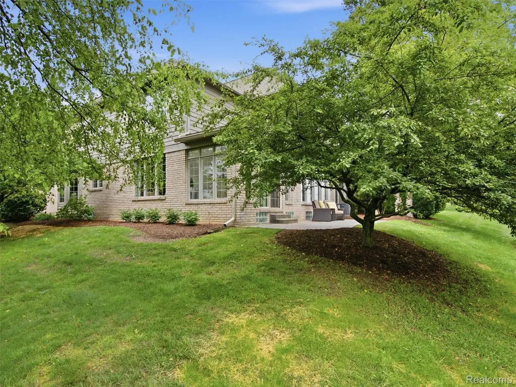 6728 Cascade Court Independence Charter Township MI 48348