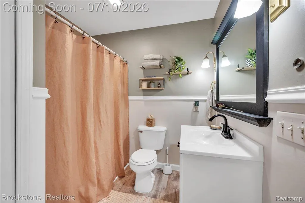 2630 Julie Drive Oregon Township MI 48421