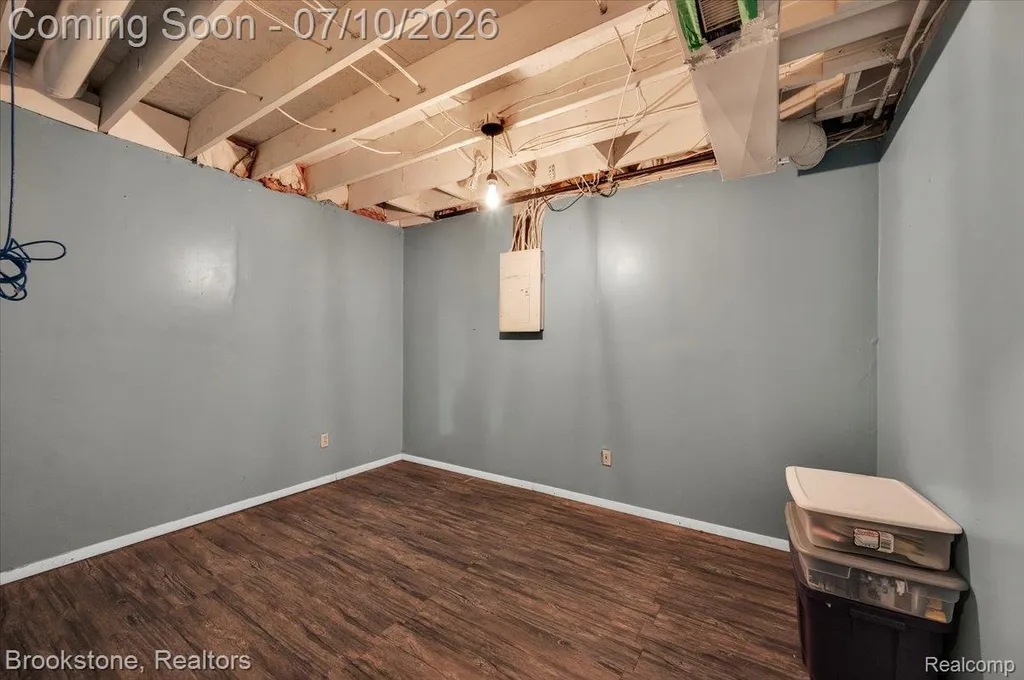 2630 Julie Drive Oregon Township MI 48421