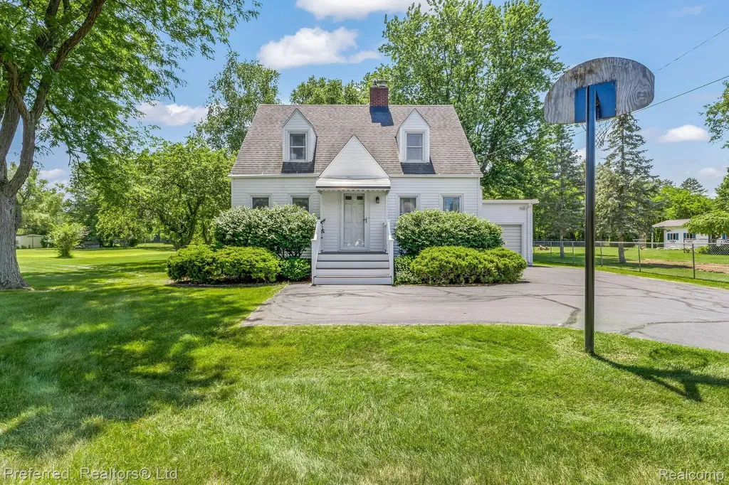 3792 Wheeler Road Bangor Charter Township MI 48706