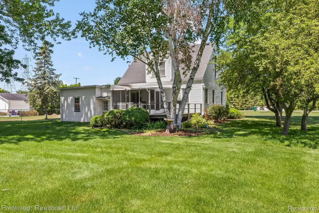 3792 Wheeler Road Bangor Charter Township MI 48706