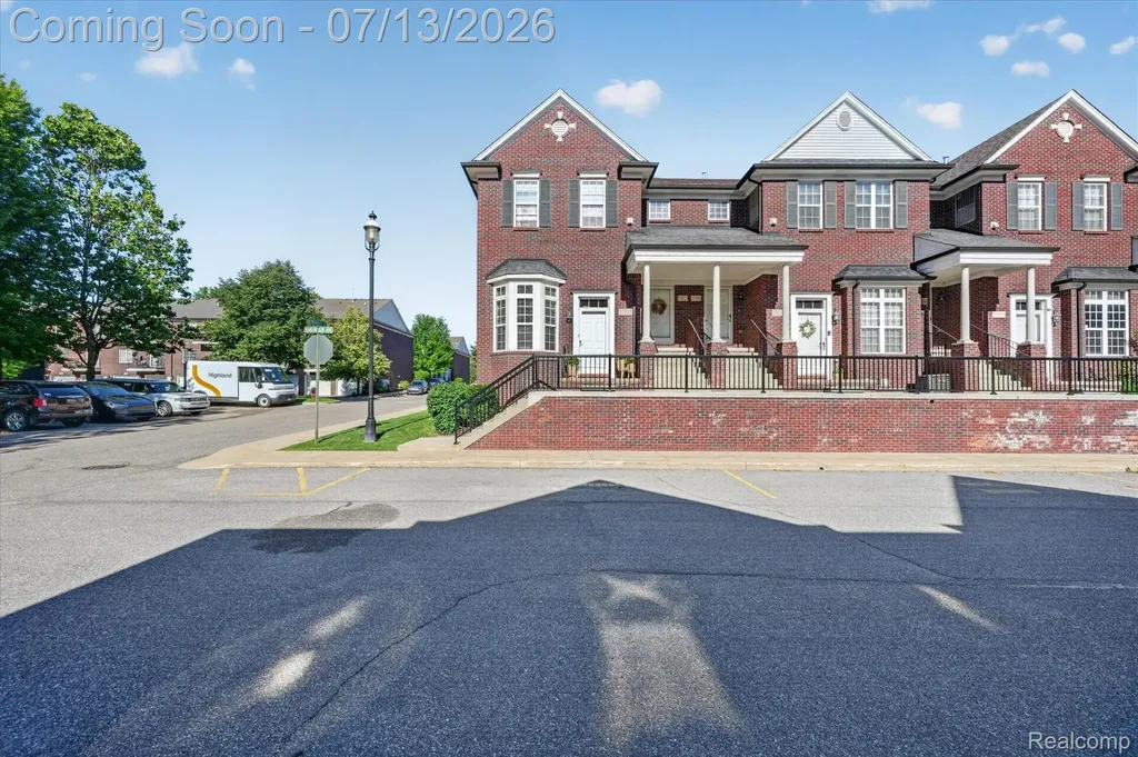 53118 Providence Drive E Shelby Charter Township MI 48316