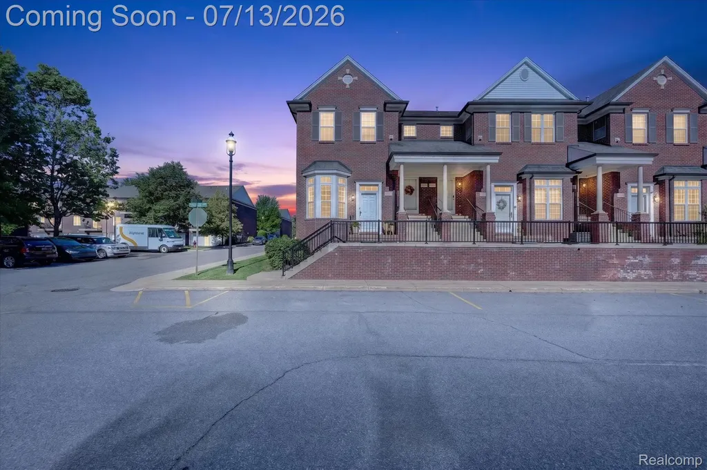 53118 Providence Drive E Shelby Charter Township MI 48316