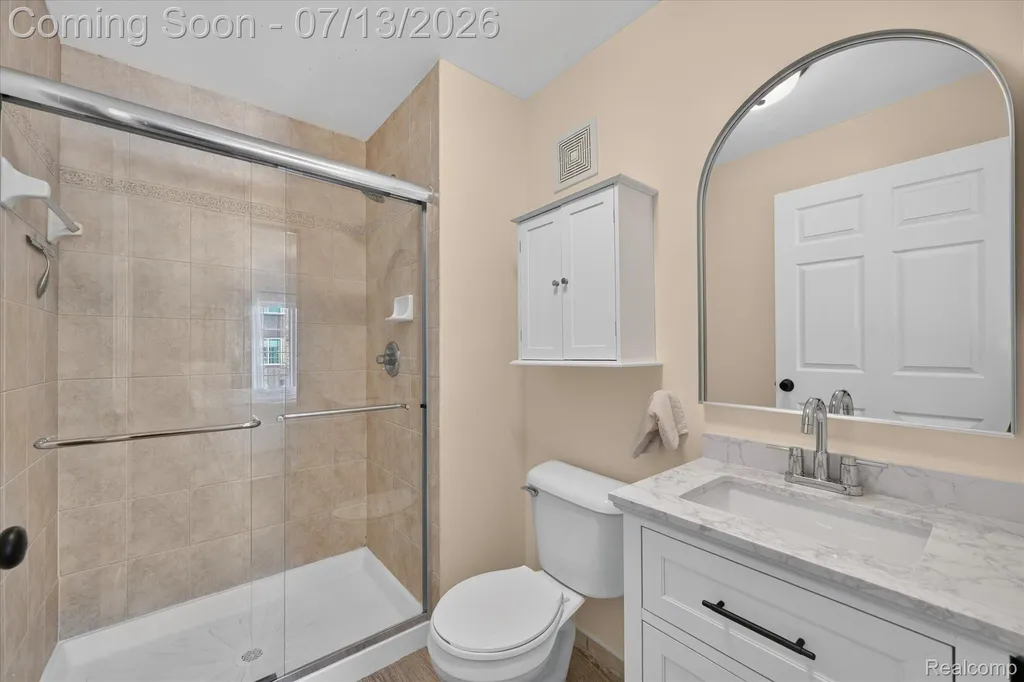 53118 Providence Drive E Shelby Charter Township MI 48316