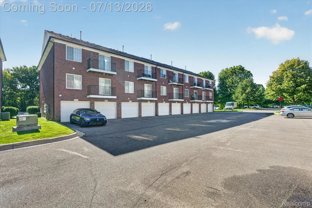 53118 Providence Drive E Shelby Charter Township MI 48316