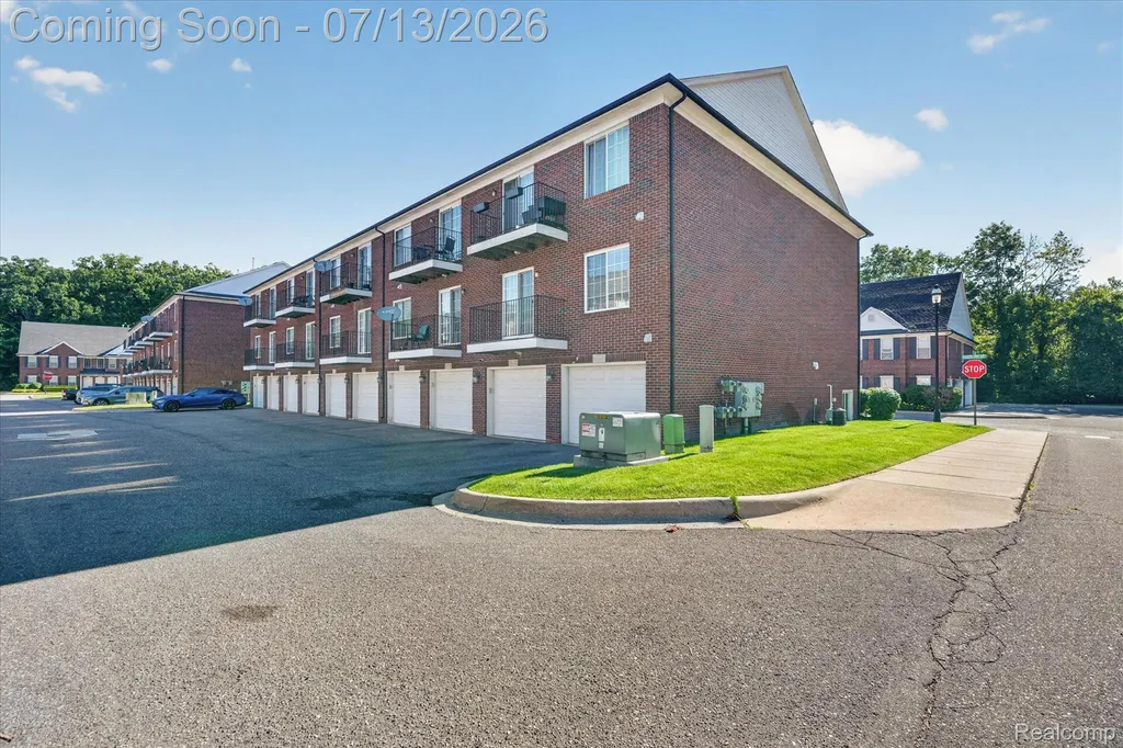 53118 Providence Drive E Shelby Charter Township MI 48316