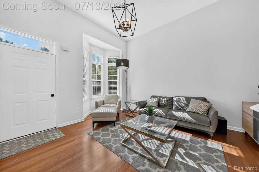 53118 Providence Drive E Shelby Charter Township MI 48316