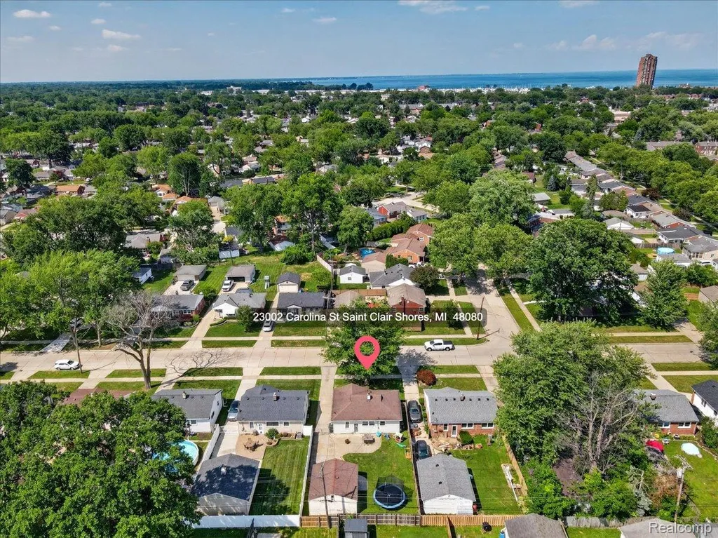 23002 Carolina Street St. Clair Shores City MI 48080