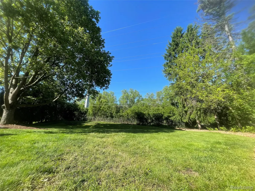 2632 Kopson Court Bloomfield Hills City MI 48304
