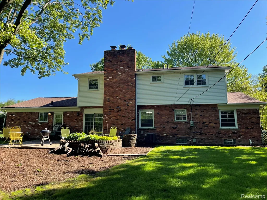 2632 Kopson Court Bloomfield Hills City MI 48304
