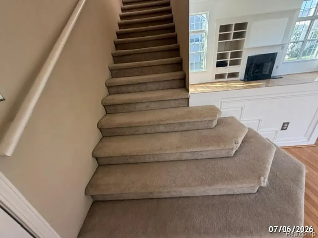 88 Champlain Boulevard Marion Township MI 48843