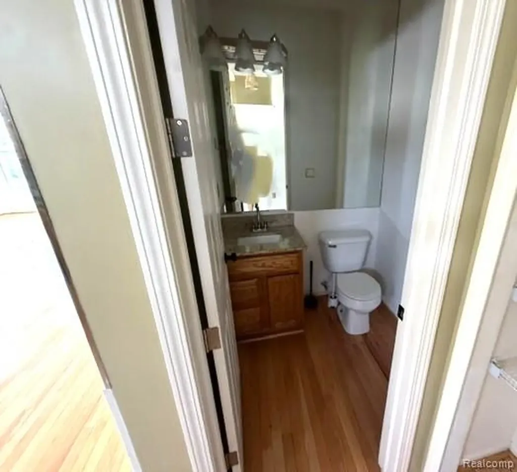 88 Champlain Boulevard Marion Township MI 48843