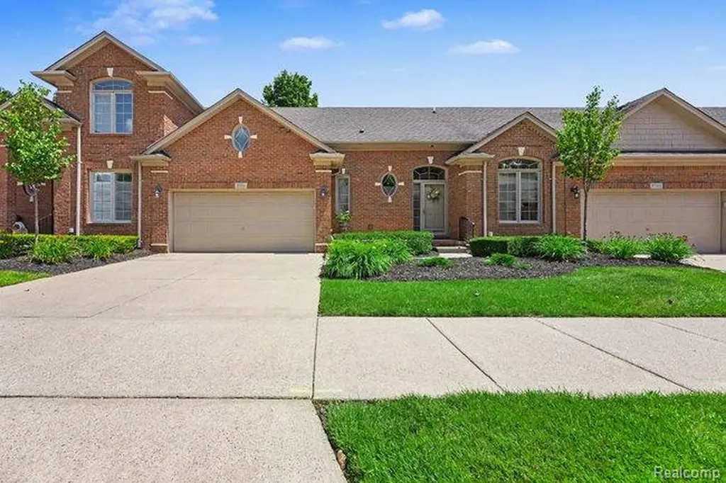 57554 Brookfield Way Washington Township MI 48094