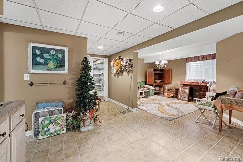 57554 Brookfield Way Washington Township MI 48094