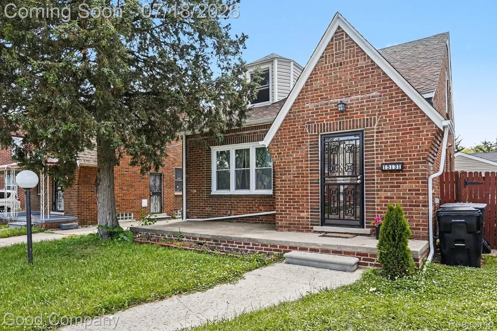 15131 Vaughan Street Detroit City MI 48223