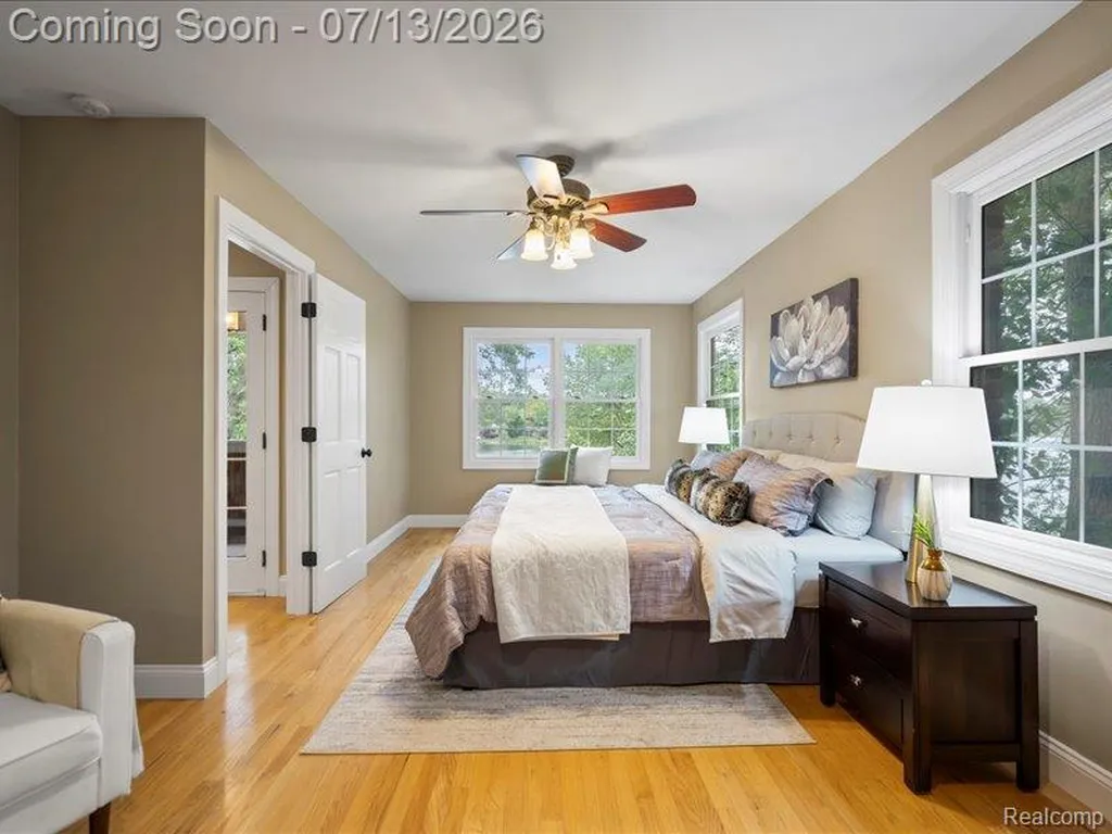 6420 Commerce Road West Bloomfield Charter Township MI 48324