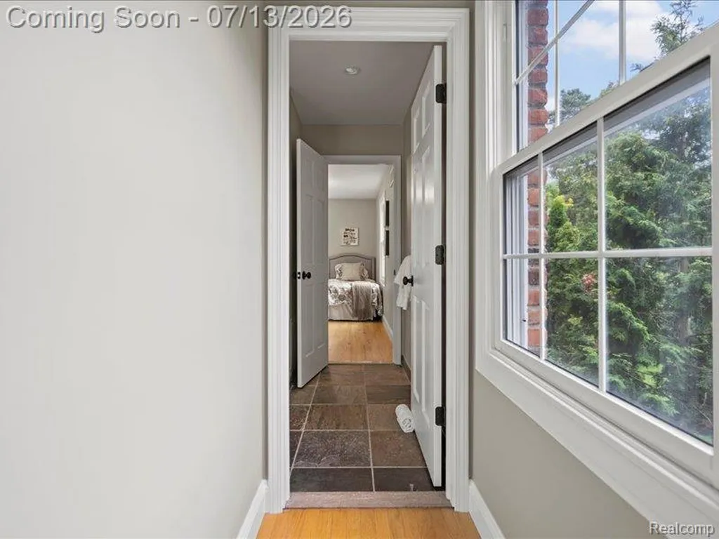 6420 Commerce Road West Bloomfield Charter Township MI 48324
