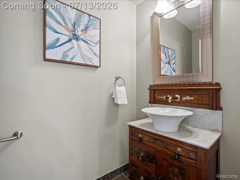 6420 Commerce Road West Bloomfield Charter Township MI 48324