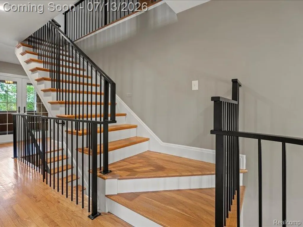 6420 Commerce Road West Bloomfield Charter Township MI 48324