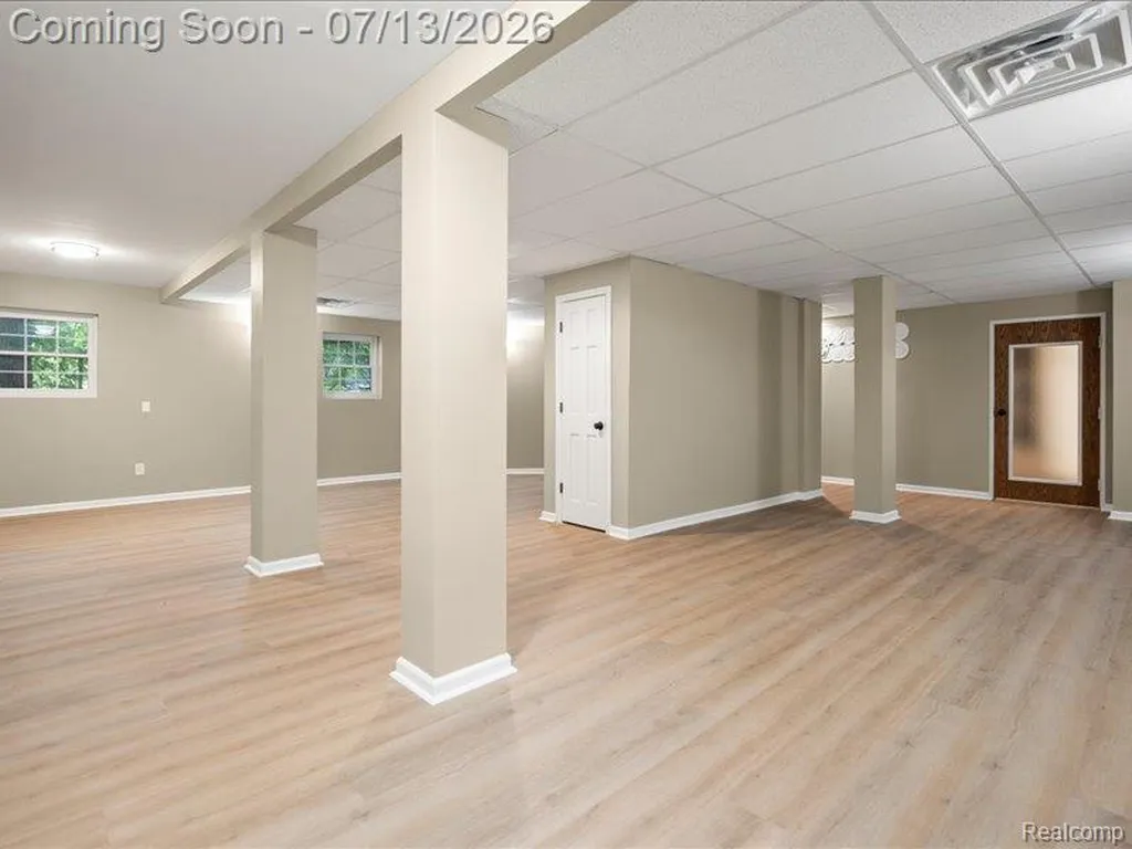6420 Commerce Road West Bloomfield Charter Township MI 48324