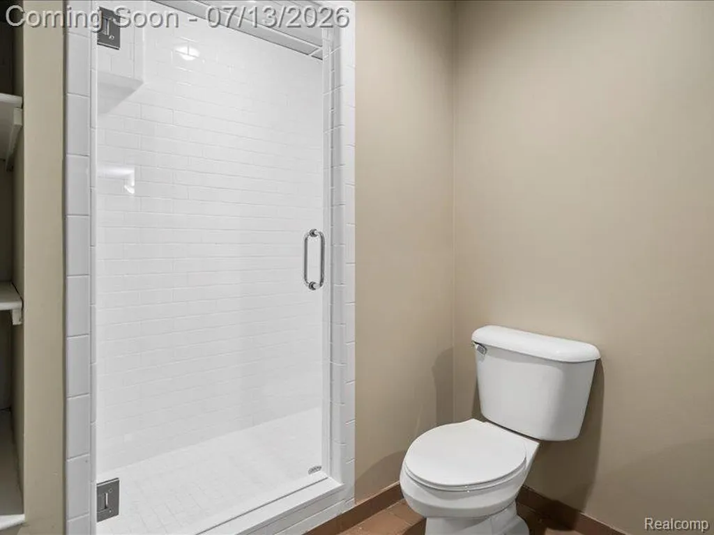 6420 Commerce Road West Bloomfield Charter Township MI 48324