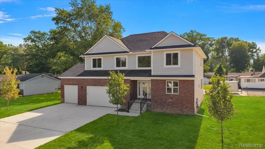47515 Vanker Avenue Shelby Charter Township MI 48317