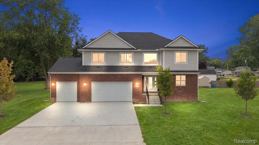 47515 Vanker Avenue Shelby Charter Township MI 48317