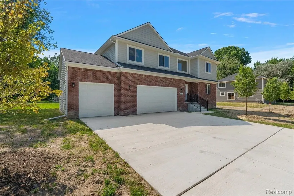47515 Vanker Avenue Shelby Charter Township MI 48317