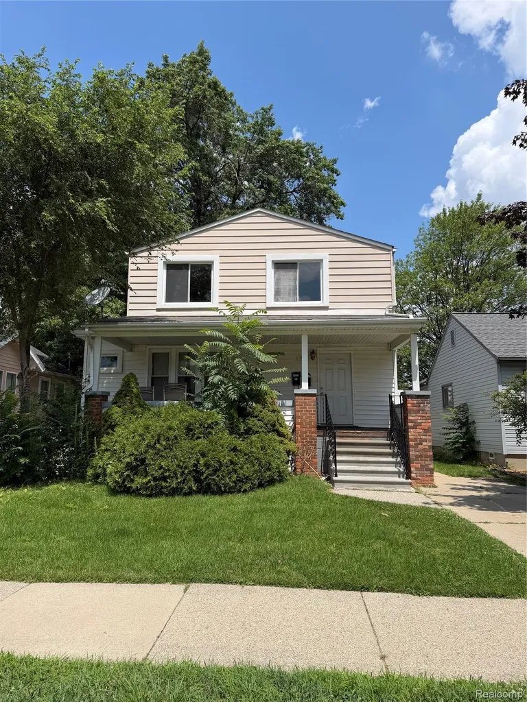 317 E Maplehurst Street E Ferndale City MI 48220