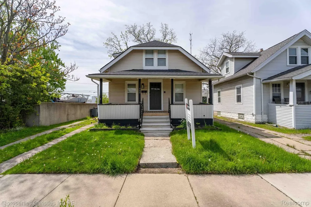 988 E Troy Street Ferndale City MI 48220