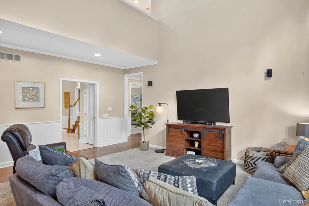 50295 Fellows Hill Drive Plymouth Charter Township MI 48170
