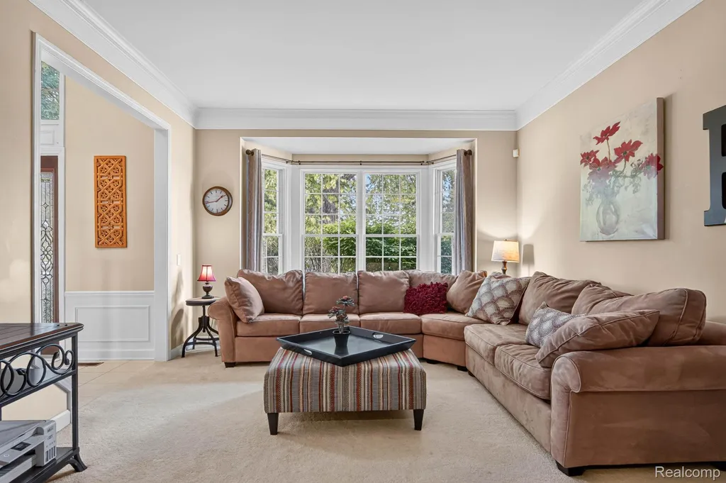 50295 Fellows Hill Drive Plymouth Charter Township MI 48170