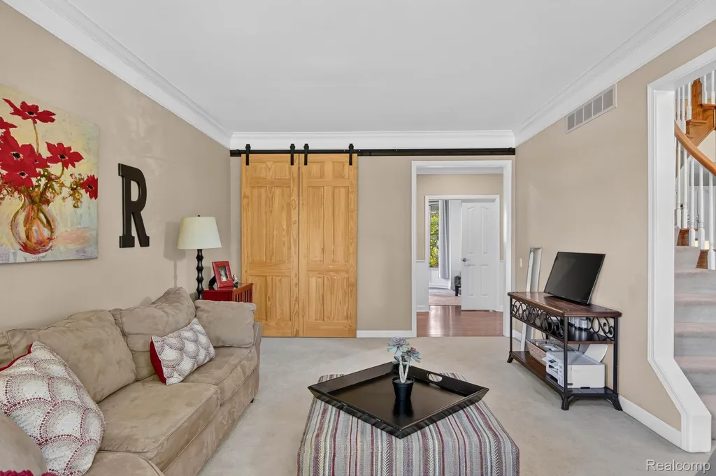 50295 Fellows Hill Drive Plymouth Charter Township MI 48170