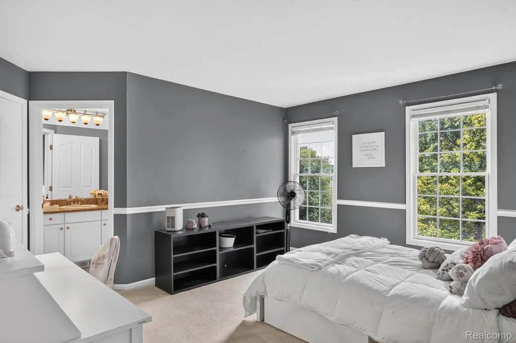 50295 Fellows Hill Drive Plymouth Charter Township MI 48170