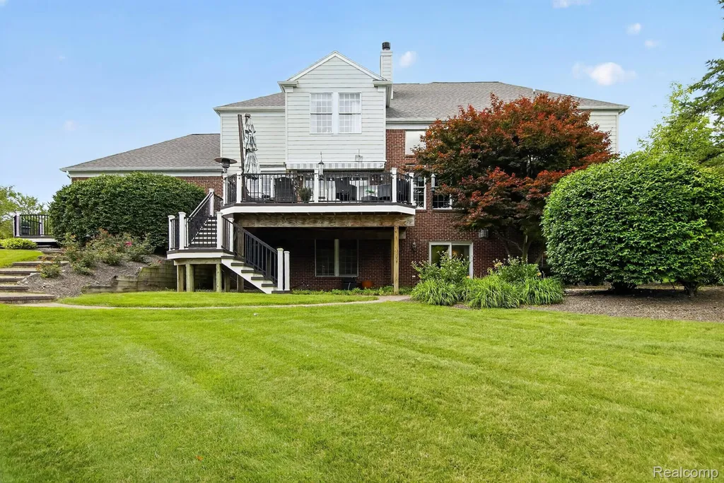 50295 Fellows Hill Drive Plymouth Charter Township MI 48170