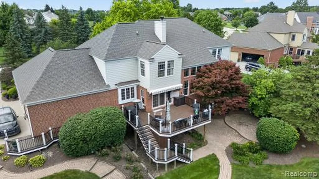 50295 Fellows Hill Drive Plymouth Charter Township MI 48170