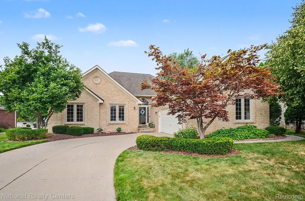 57837 Kaczmarek Drive Washington Township MI 48094
