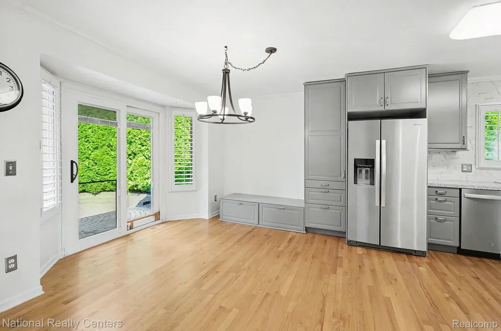 57837 Kaczmarek Drive Washington Township MI 48094