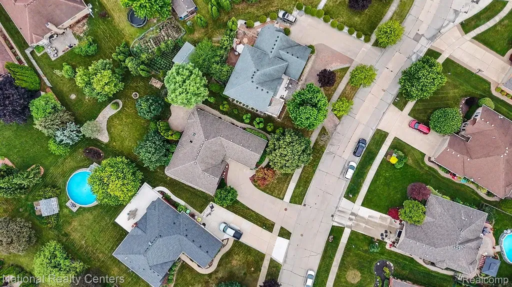 57837 Kaczmarek Drive Washington Township MI 48094