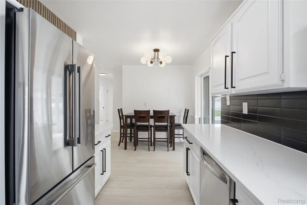 2147 Parliament Drive Sterling Heights City MI 48310