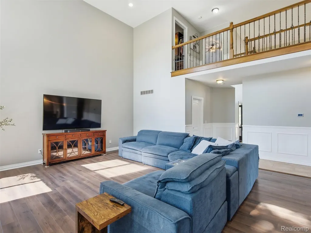 39218 Nautical Lane Harrison Charter Township MI 48045