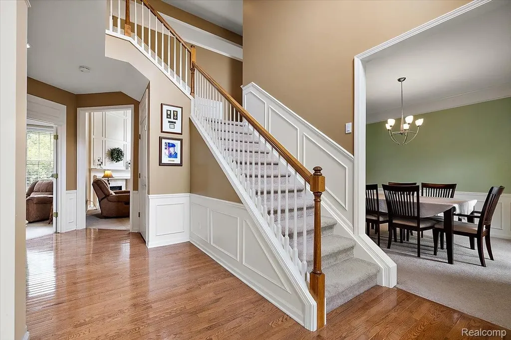 1885 Avon Glen Lane Orion Charter Township MI 48360