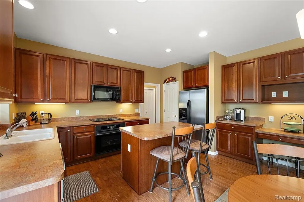 1885 Avon Glen Lane Orion Charter Township MI 48360
