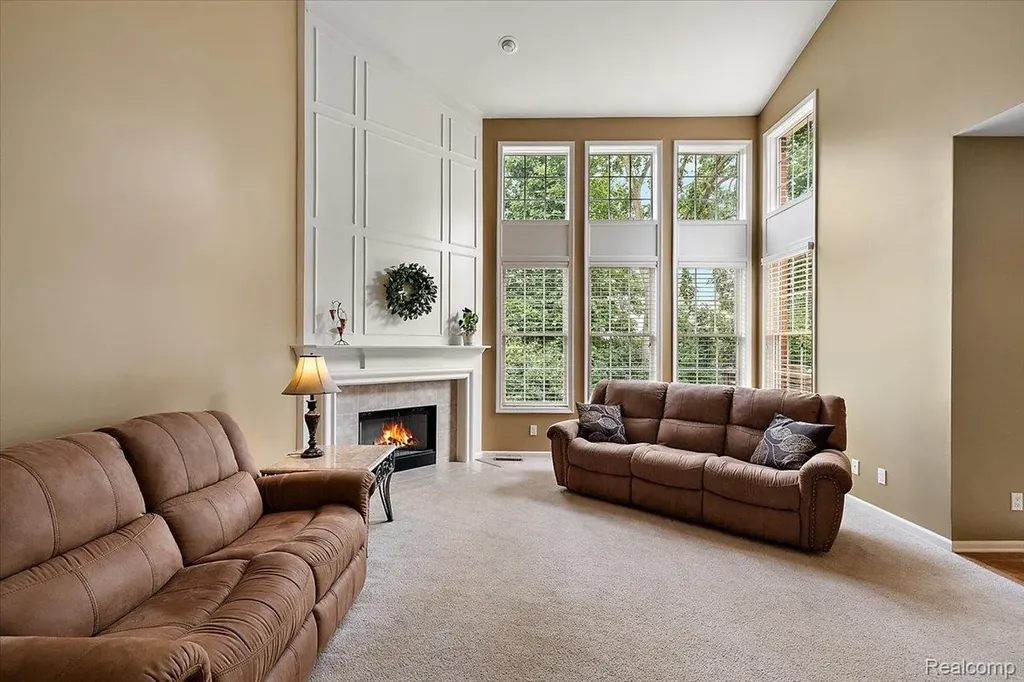 1885 Avon Glen Lane Orion Charter Township MI 48360