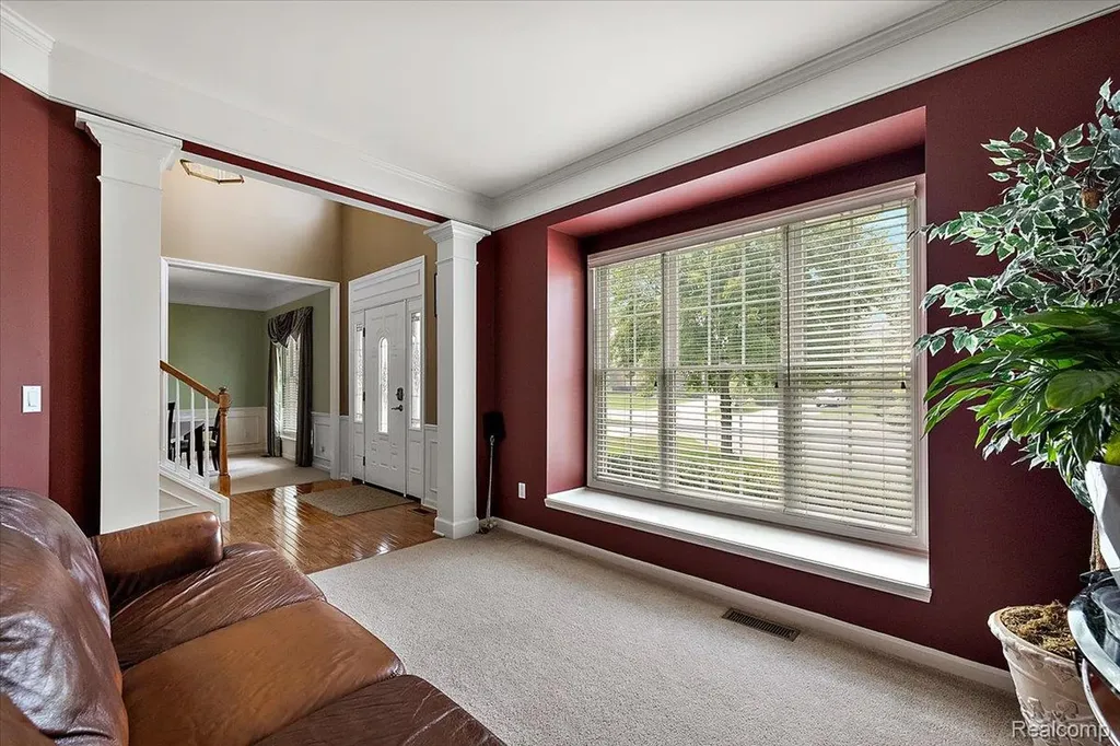 1885 Avon Glen Lane Orion Charter Township MI 48360